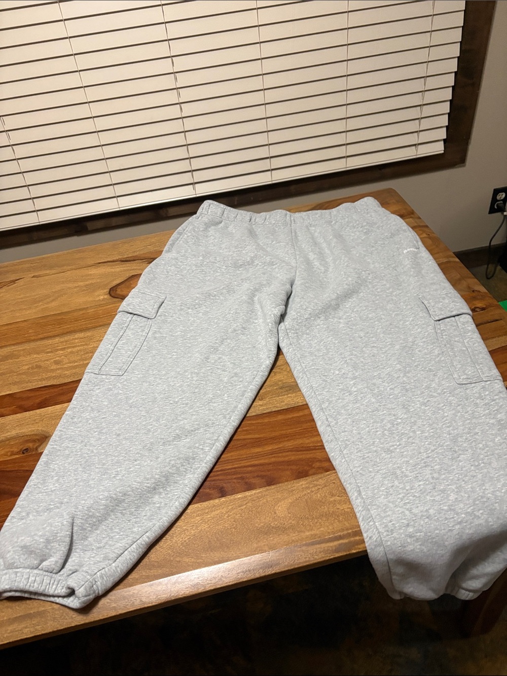Roots Heather Gray Cargo Joggers with Elastic Cuffs
